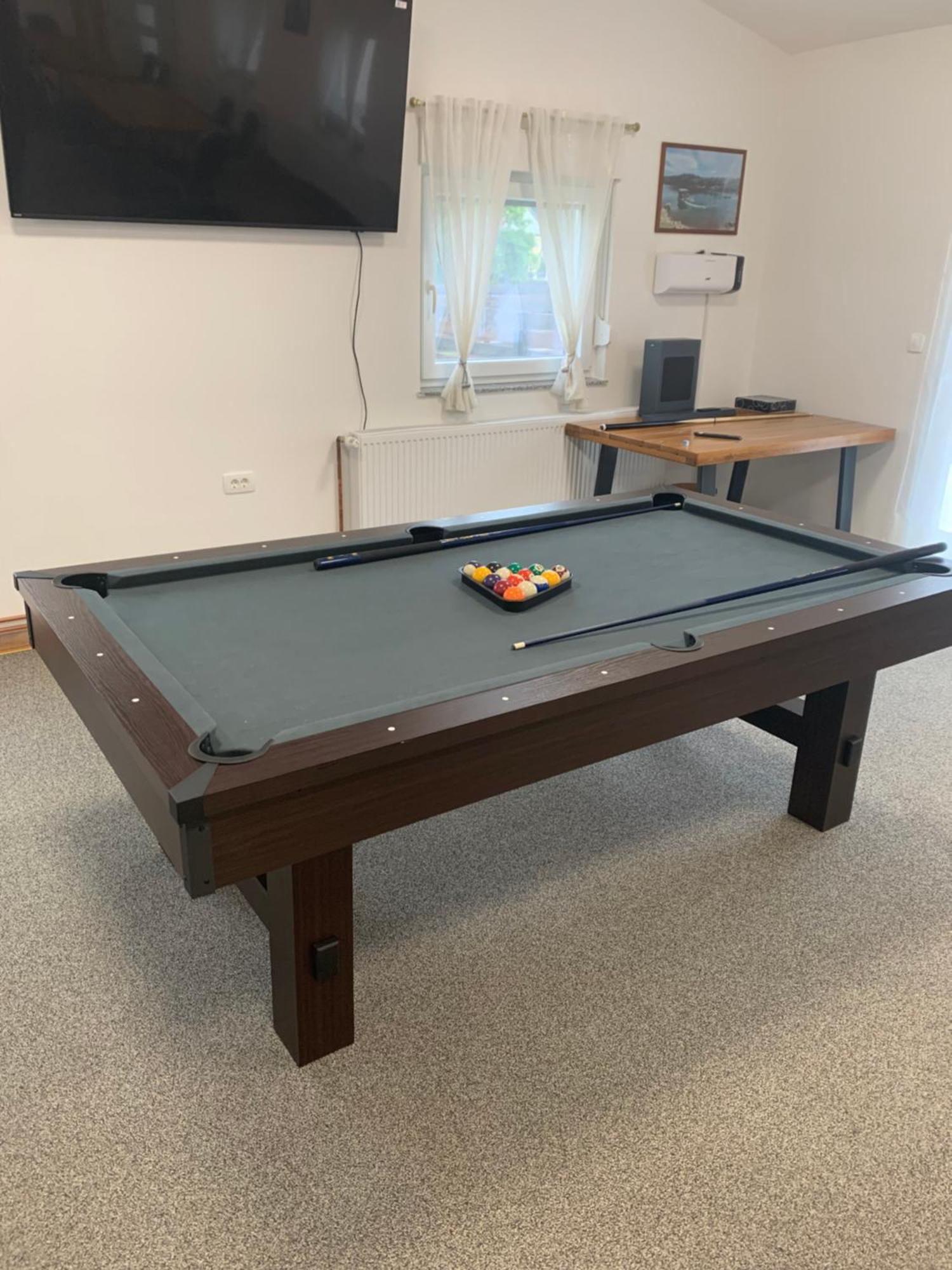 Apartmani Albatros Perusic Bagian luar foto